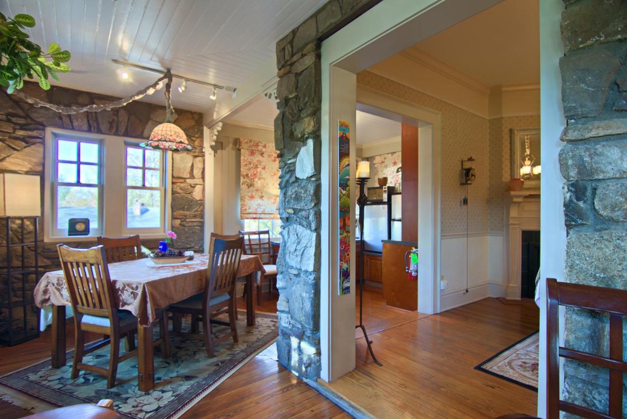 North Lodge On Oakland Bed And Breakfast Asheville Dış mekan fotoğraf